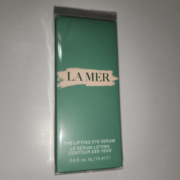 LA MER The Lifting Eye Serum - Picture 6 of 9